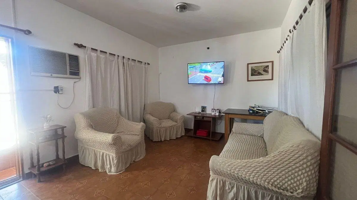 VENTA CASA PLANTA ALTA Y PLANTA BAJA BARRIO ALVEAR 4