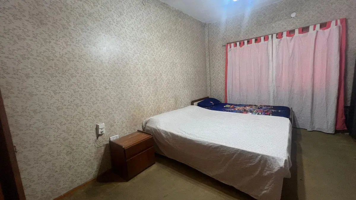 VENTA CASA PLANTA ALTA Y PLANTA BAJA BARRIO ALVEAR 5
