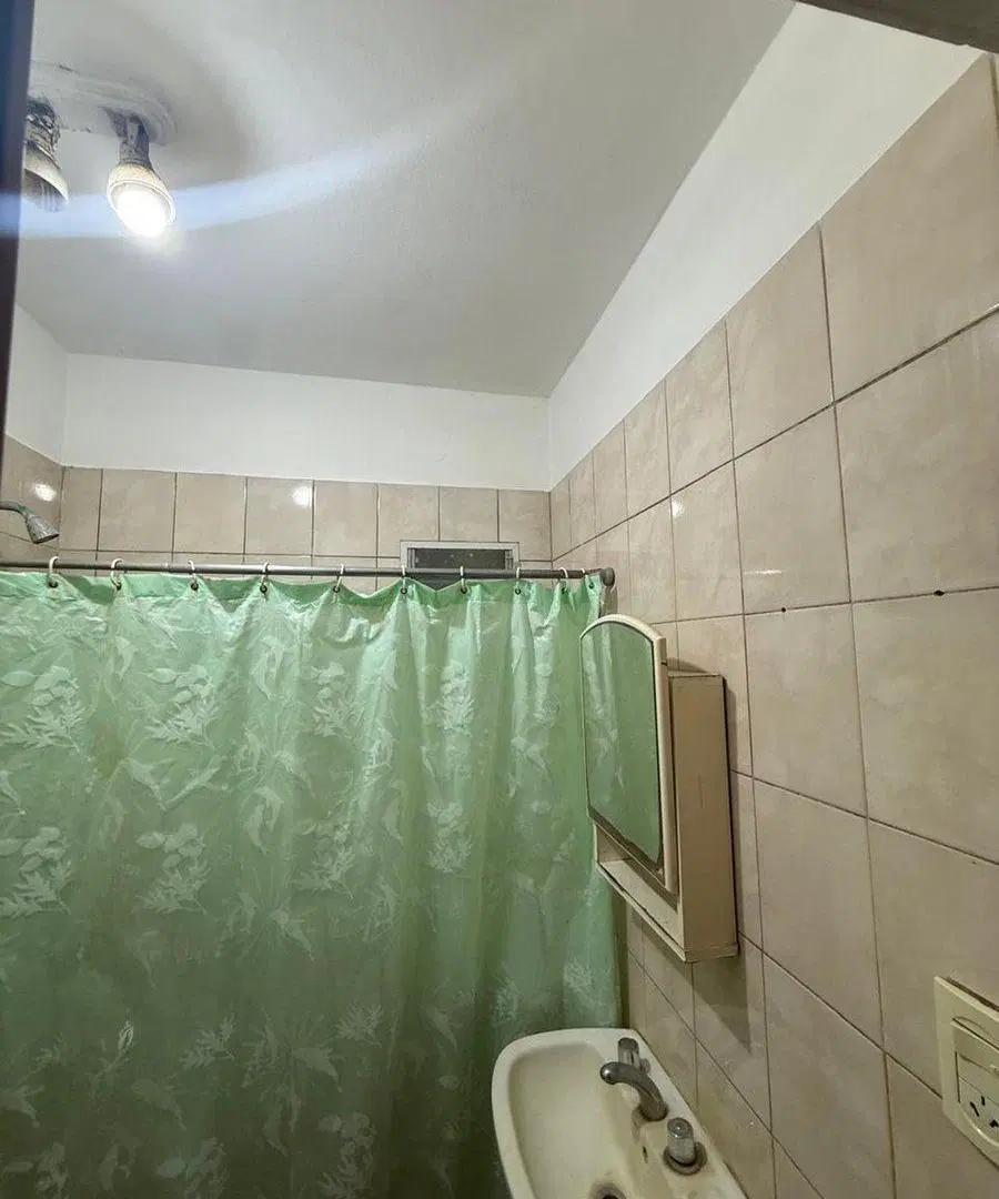 VENTA CASA GRAL. LAGOS, 1 DORMITORIO 3