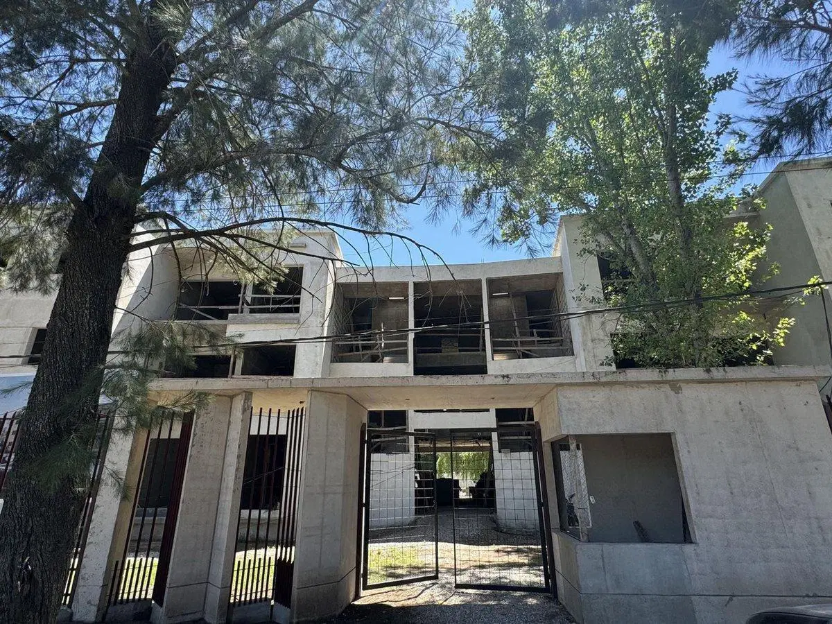 EN VENTA DEPARTAMENTO 2 DORMITORIOS FISHERTON 5