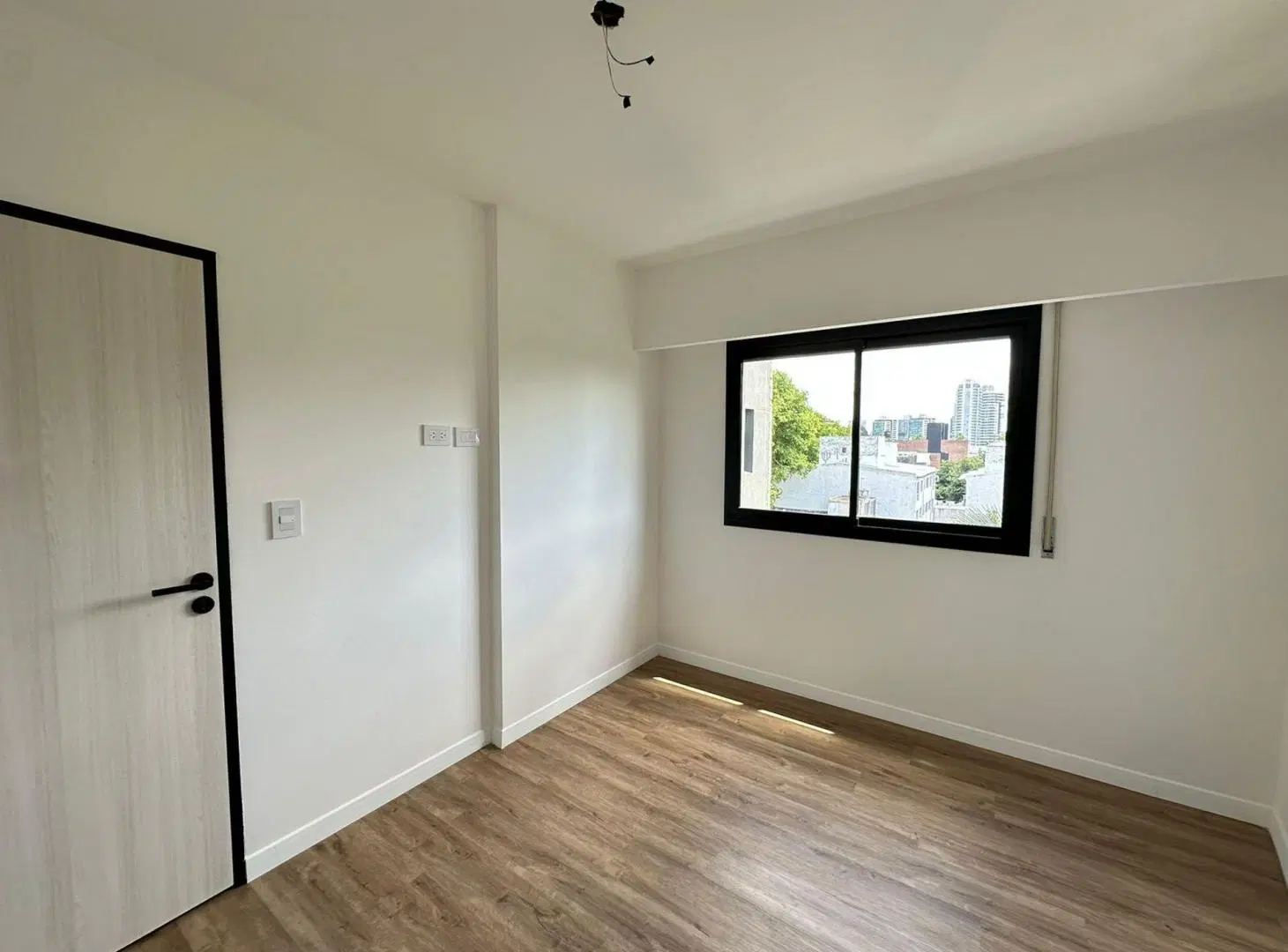 DEPTO 1 DORMITORIO A ESTRENAR EN VENTA ECHESORTU 2
