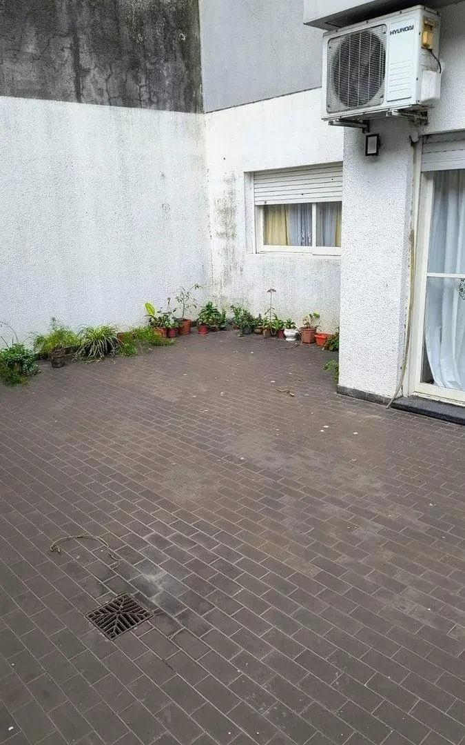 VENTA DEPARTAMENTO DOS DORMITORIOS CON PATIO 5