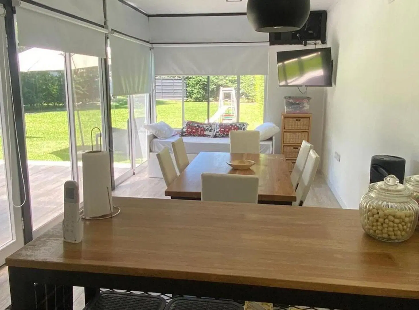 TERRENO EN VENTA EN FUNES CON QUINCHO Y PILETA 5