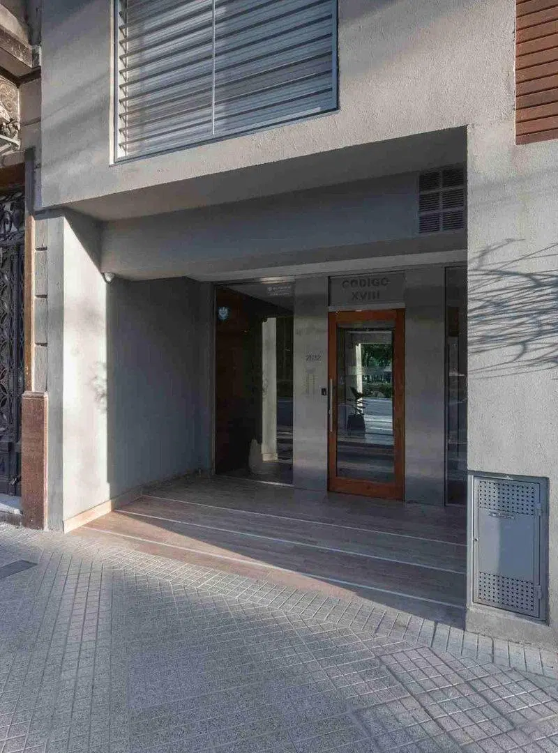EN VENTA DPTO UN DORMITORIO FRENTE AL PARQUE 5