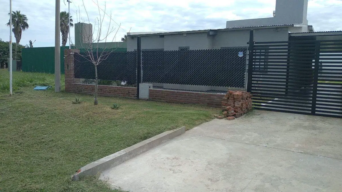 VENTA CASA 2 DORMITORIOS APTO CREDITO- CAMPIÑAS 4