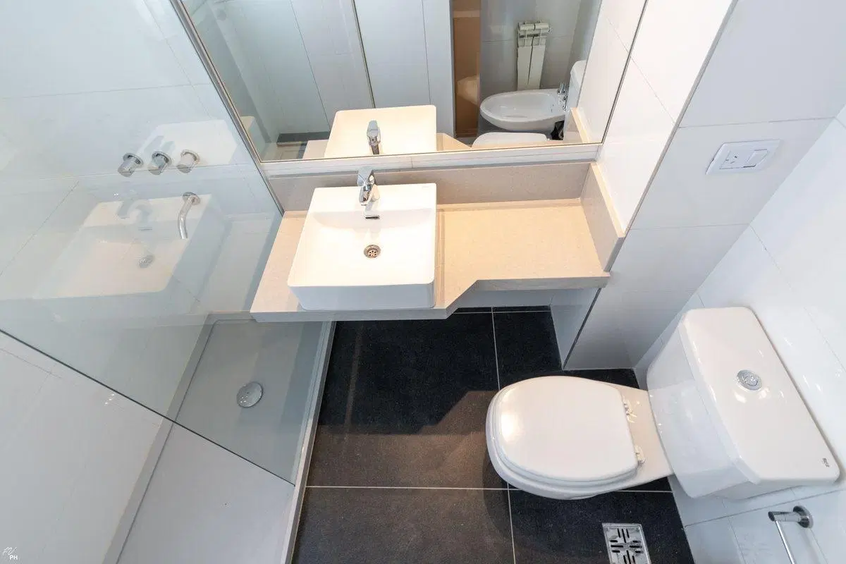 DEPARTAMENTO EN VENTA CENTRO 2 DORMITORIOS BALCÓN 5