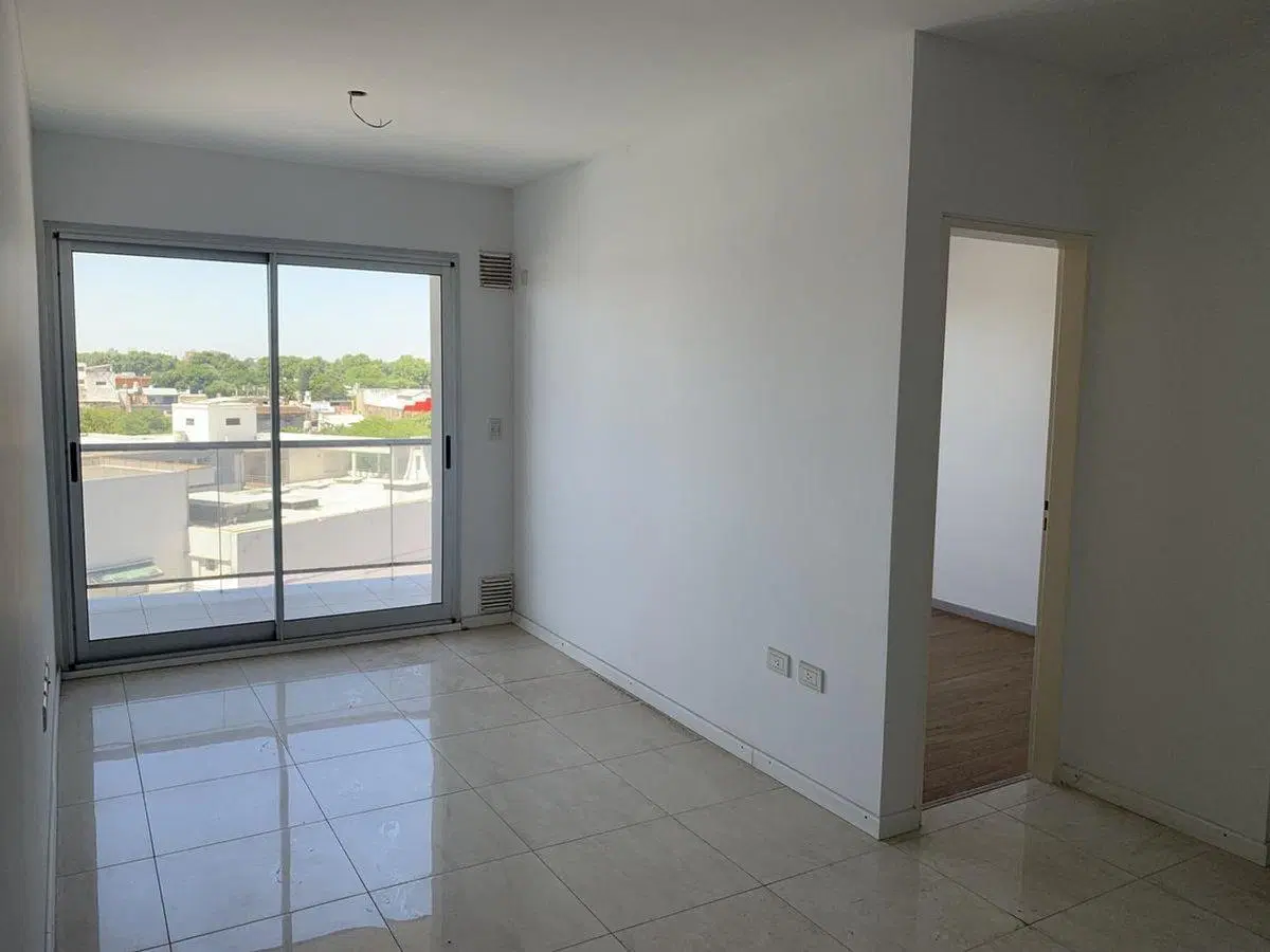 DEPARTAMENTO EN VENTA 1 DORMITORIO ZONA NORTE 4