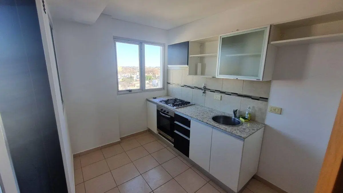DEPARTAMENTO EN ALQUILER 2 DORMITORIOS ABASTO 4