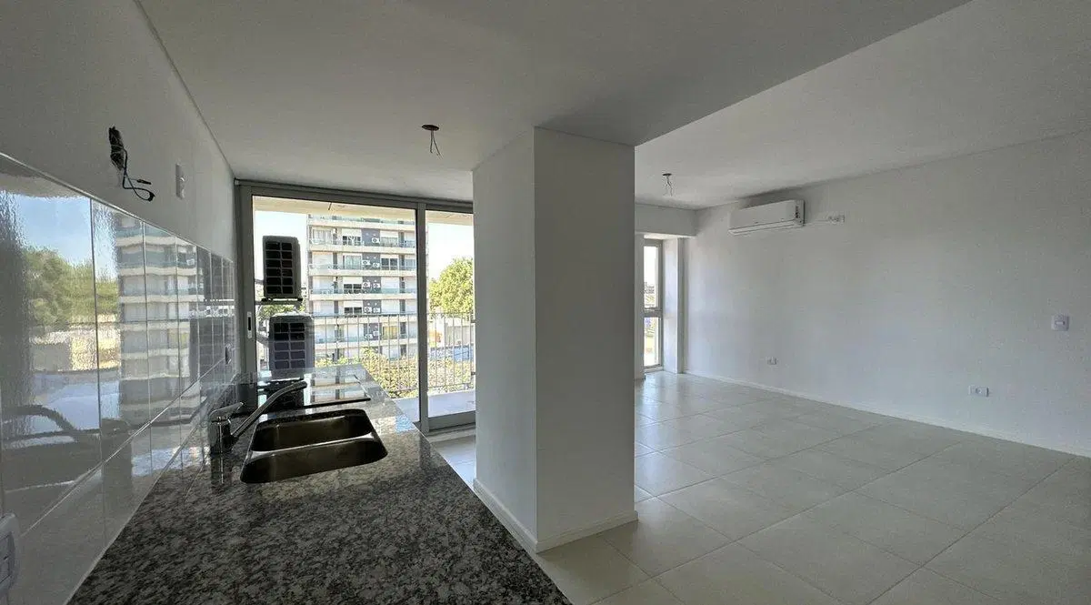 Departamento en Venta 1 Dormitorio METRA Pto Norte 4
