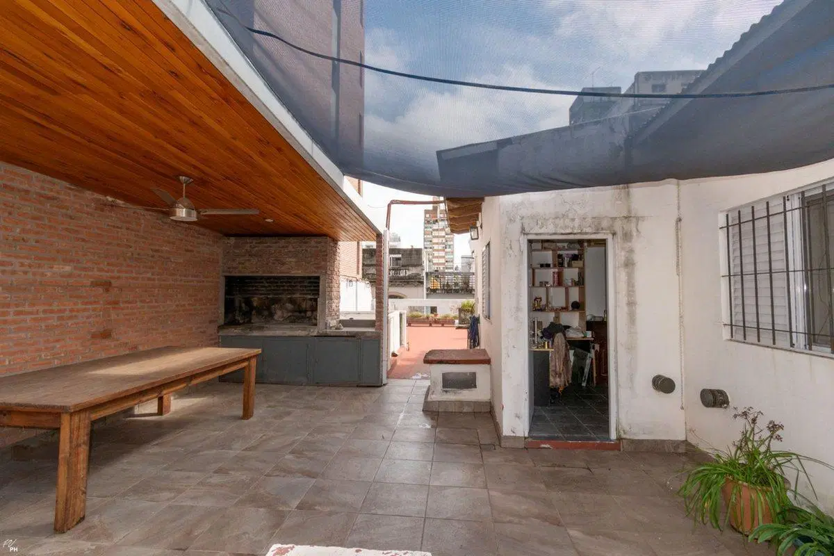 VENTA PLANTA ALTA CENTRO 5 DORMITORIOS 2