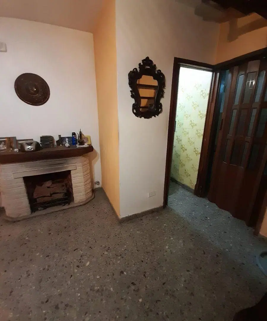 Venta casa 3 dormitorios c/cochera - Apta Credito 4
