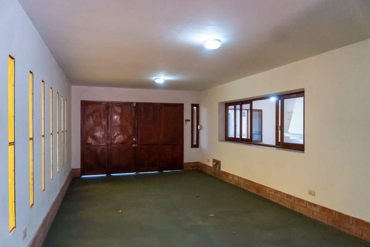 CASA EN VENTA TRES DORMITORIOS COCHERA AZCUENAGA 3