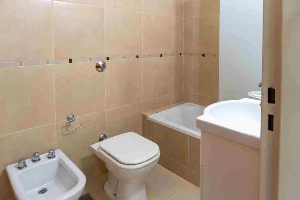 DEPARTAMENTO EN VENTA UN DORMITORIO EN LOURDES 2