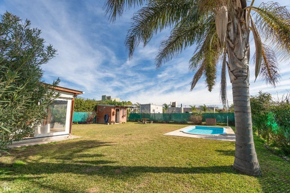 VENTA CASA EN LAS ACEQUIAS 3 DORMITORIOS 3