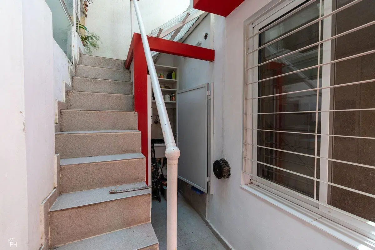 VENTA DEPTO DE PASILLO CON TERRAZA CENTRO RÍO 5