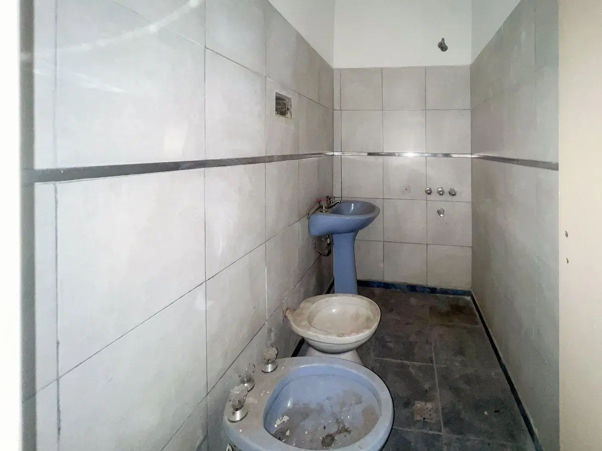CASA A RECICLAR BARRIO LAS DELICIAS 5