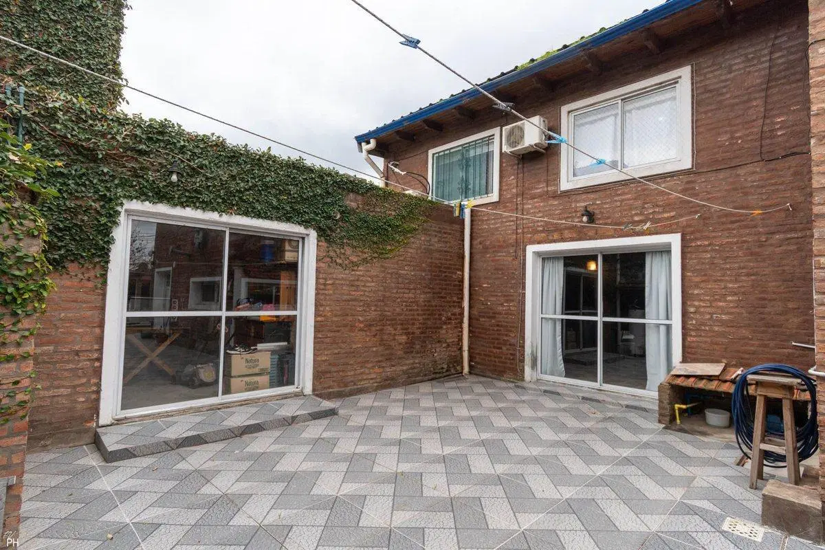 CASA EN VENTA 3 DORMITORIOS IBARLUCEA 2