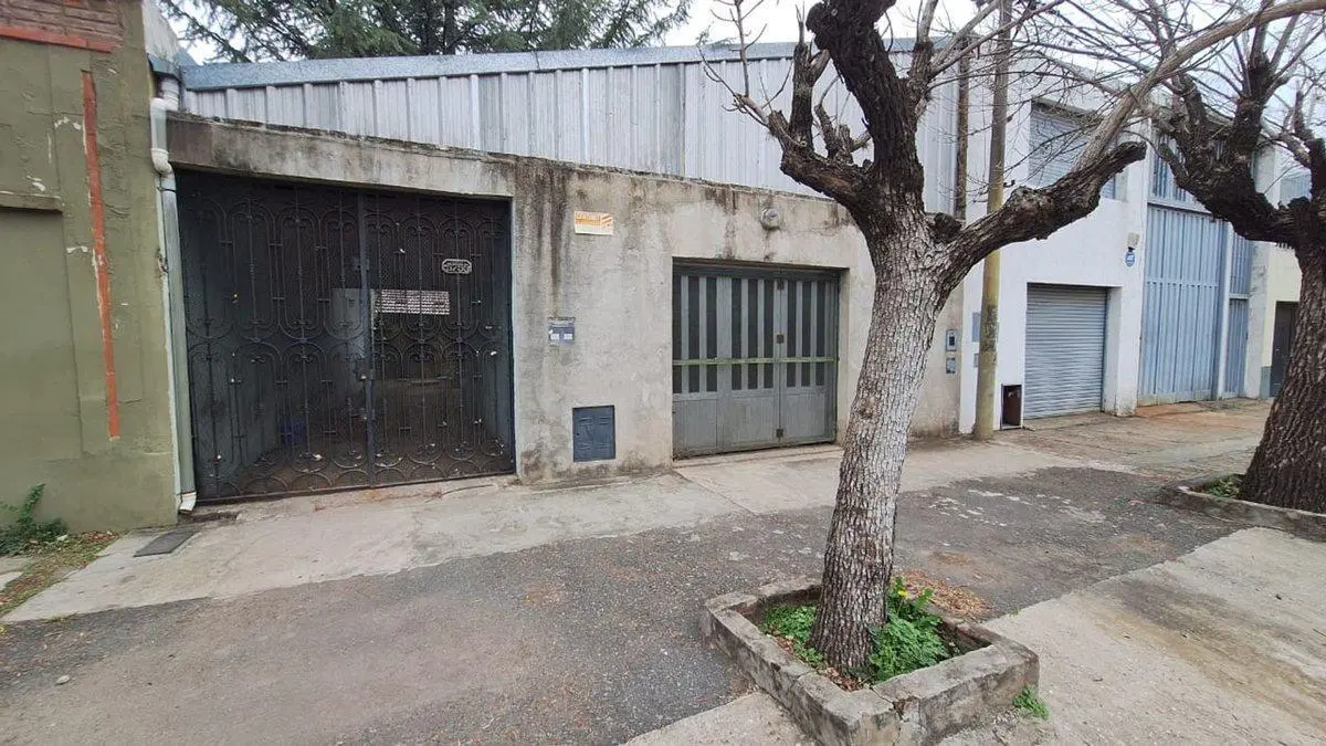 CASA EN VENTA 2 DORMITORIOS BARRIO LUDUEÑA 4