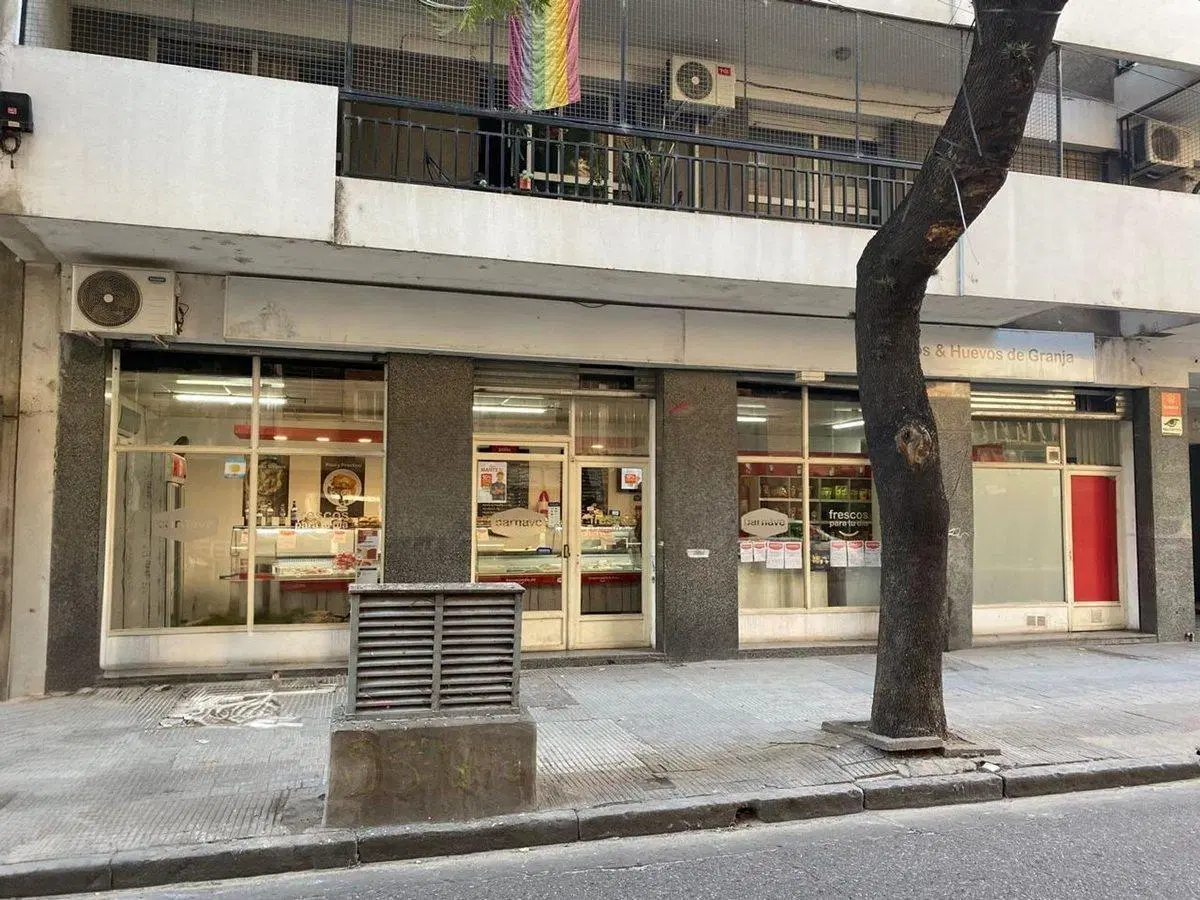 VENTAL LOCAL COMERCIAL BARRIO MARTIN 4
