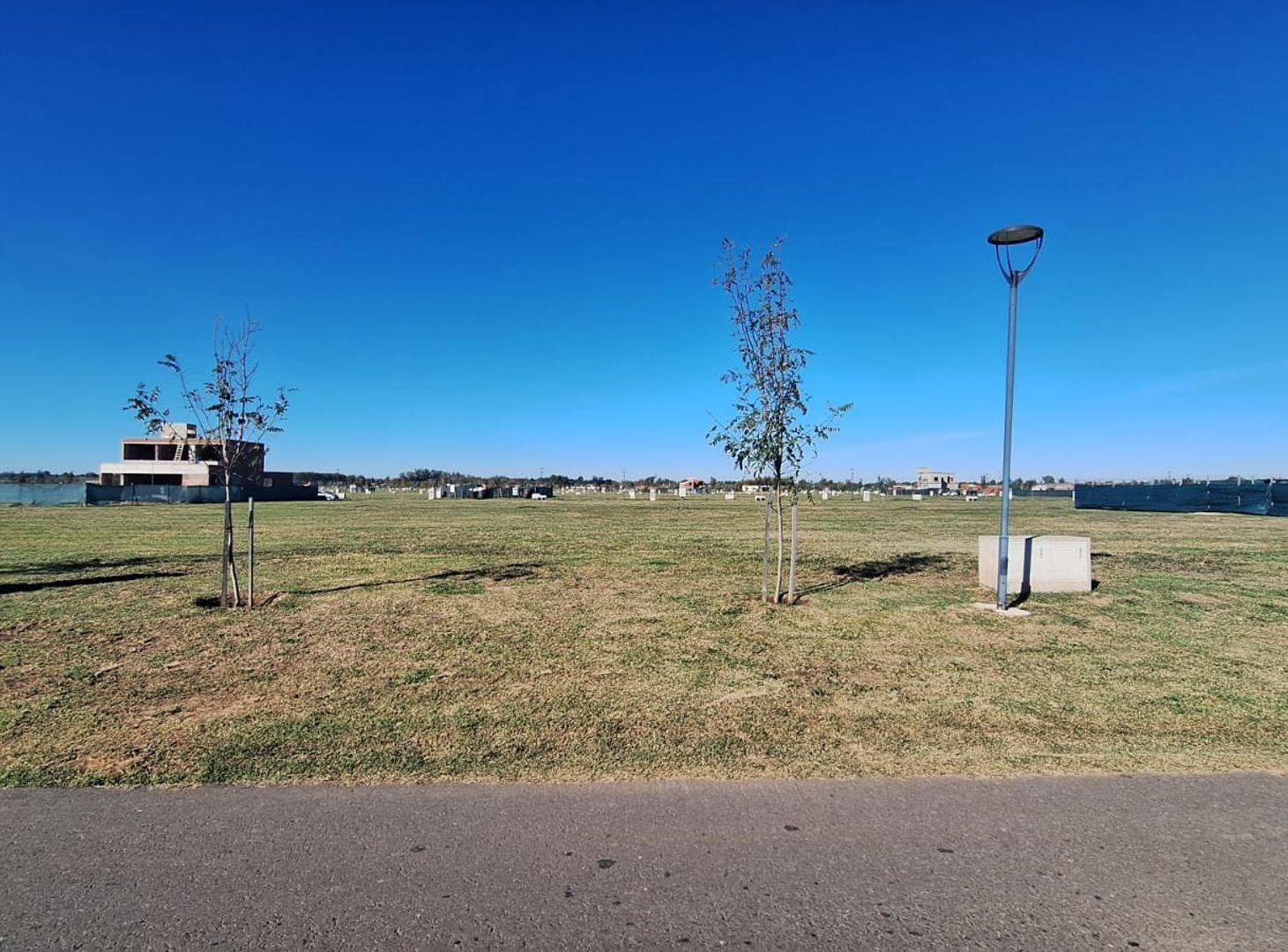 TERRENO EN VENTA 640M² VIDA LAGOON, FUNES