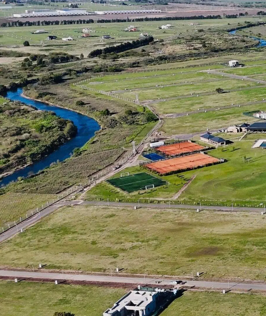 VENTA LOTE Nº299 | La Finca Country Club, Funes. 5