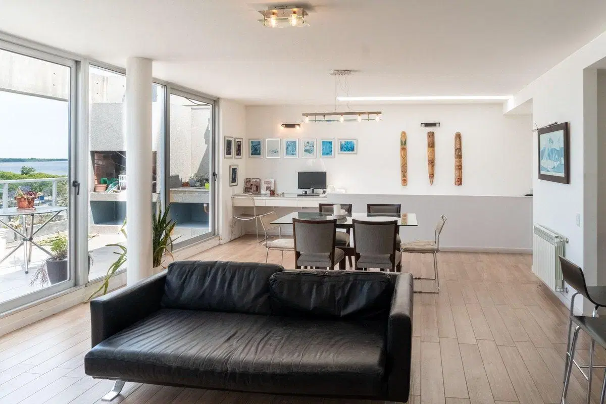 VENTA DE DEPARTAMENTO TRES DORMITORIOS ALBERDI 5