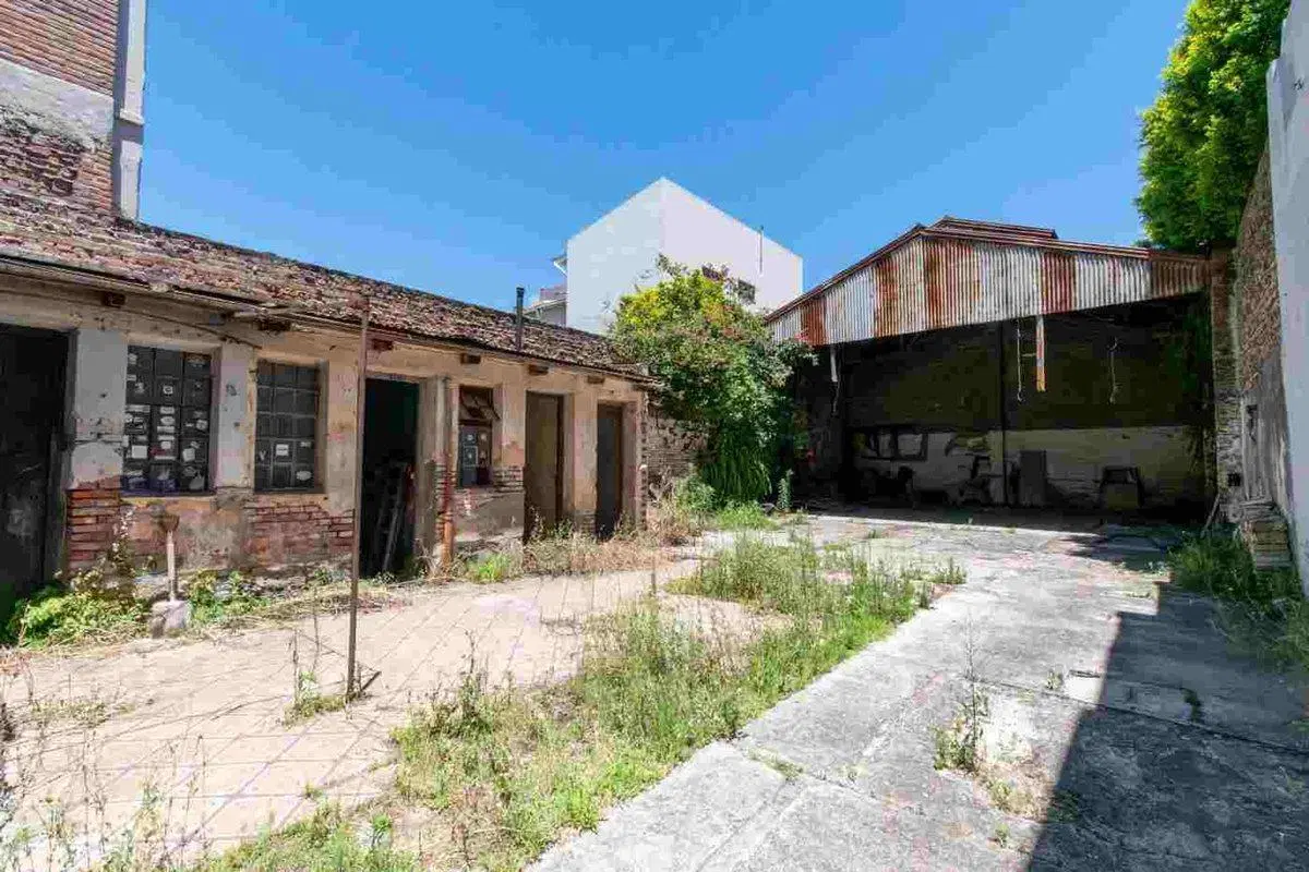 TERRENO PARA CONSTRUCTORA ABASTO PB + 10 PISOS 5