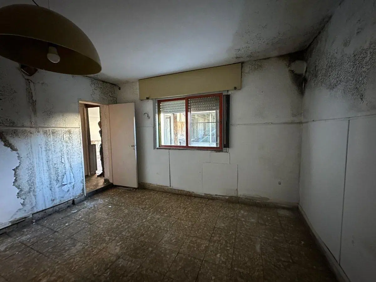 CASA EN VENTA TRES PLANTAS A RECICLAR PICHINCHA 4
