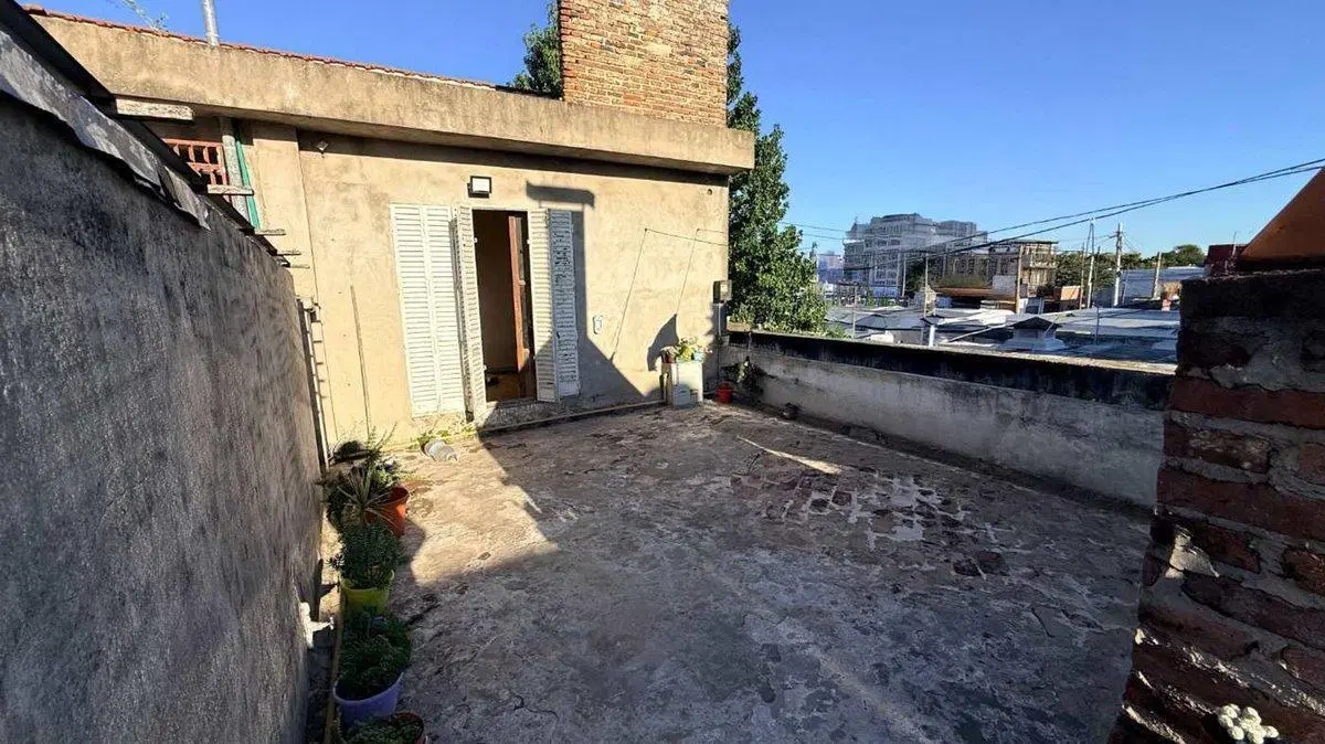 Casa Venta  3 Dormitorios con Local Comercial 8