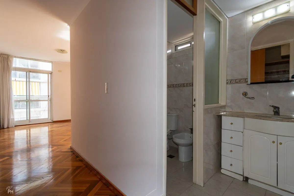 DEPARTAMENTO EN VENTA CENTRO TRES DORMITORIOS 4