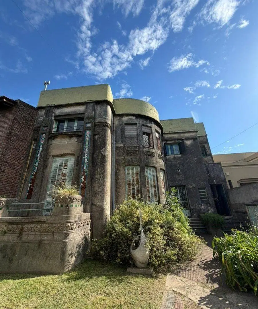 CASONA ANTIGUA EN VENTA AV. NTRA.SRA. DEL ROSARIO 4