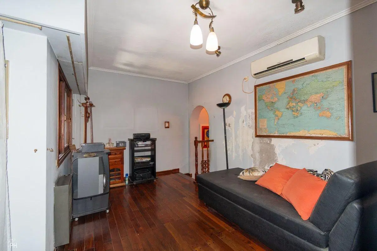 CASA EN VENTA REP DE LA SEXTA TRES DORMITORIOS 8