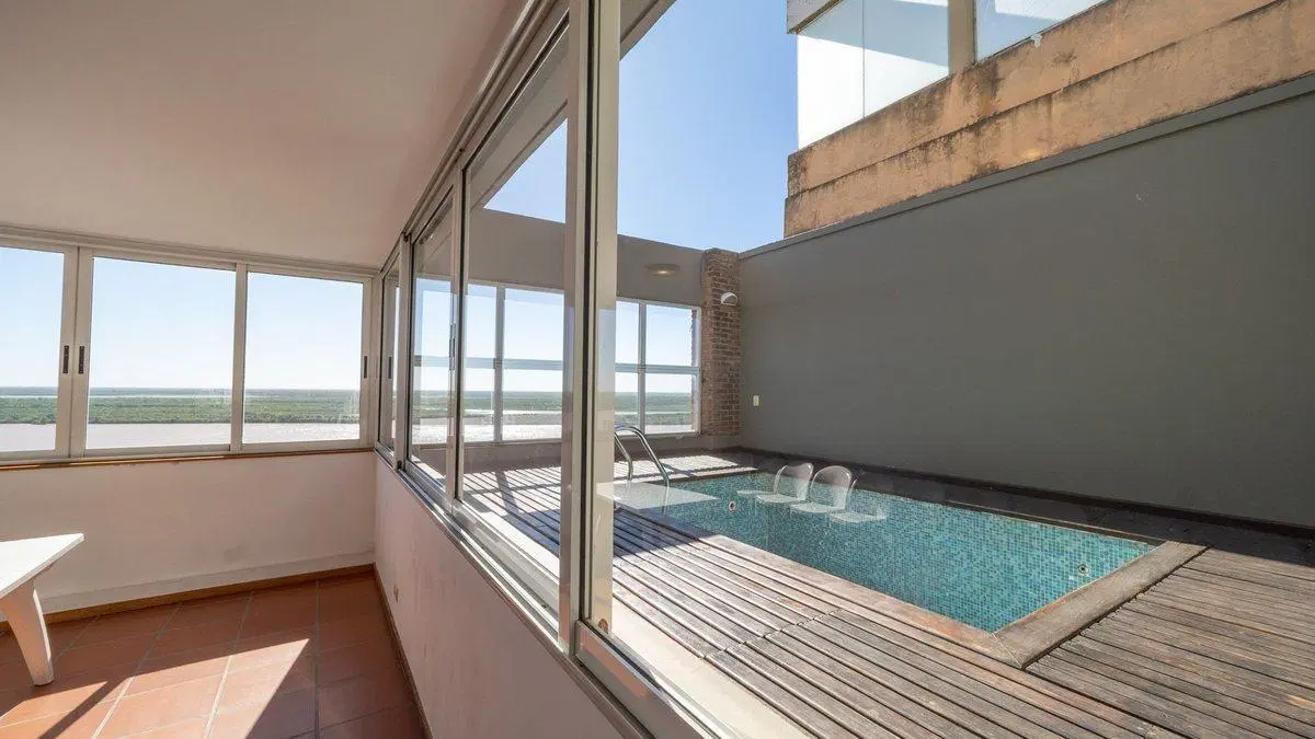 PISO EXCLUSIVO 3 DORMITORIOS 2 COCHERAS FRENTE RIO 3