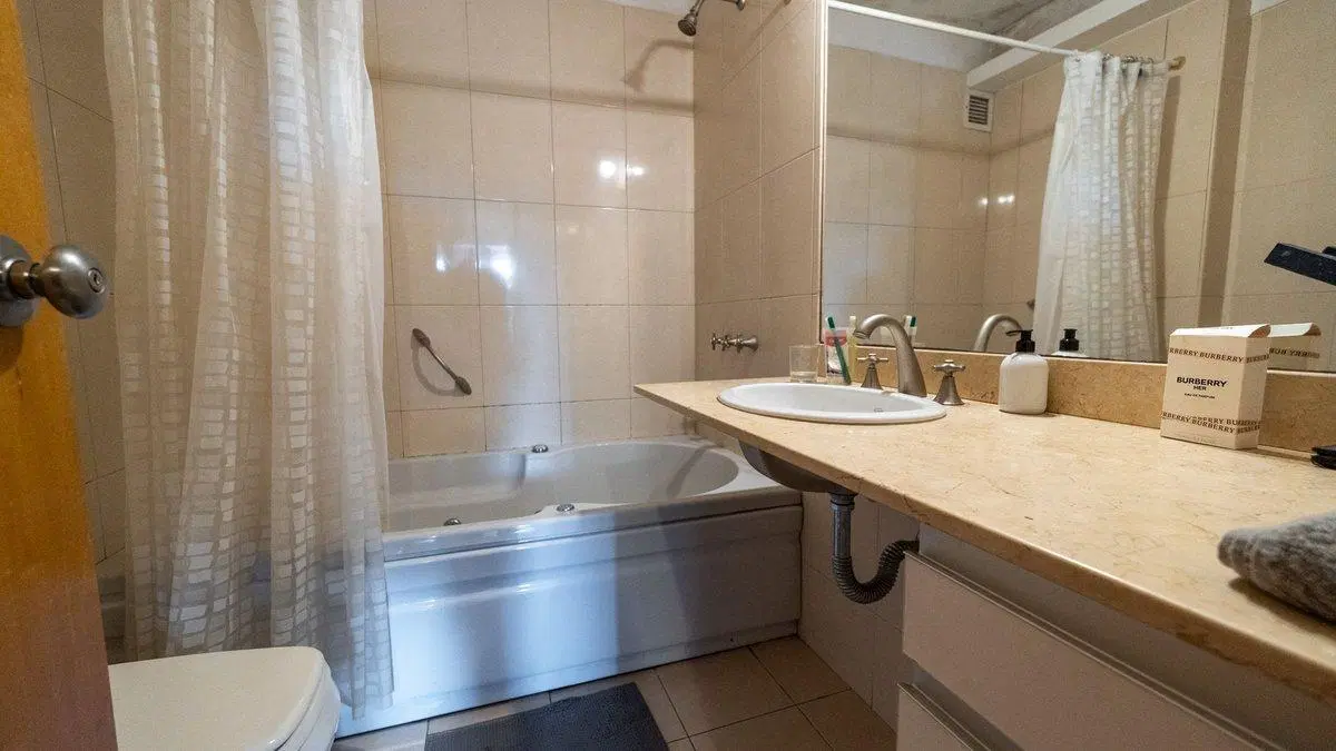PISO EXCLUSIVO 3 DORMITORIOS 2 COCHERAS FRENTE RIO 5