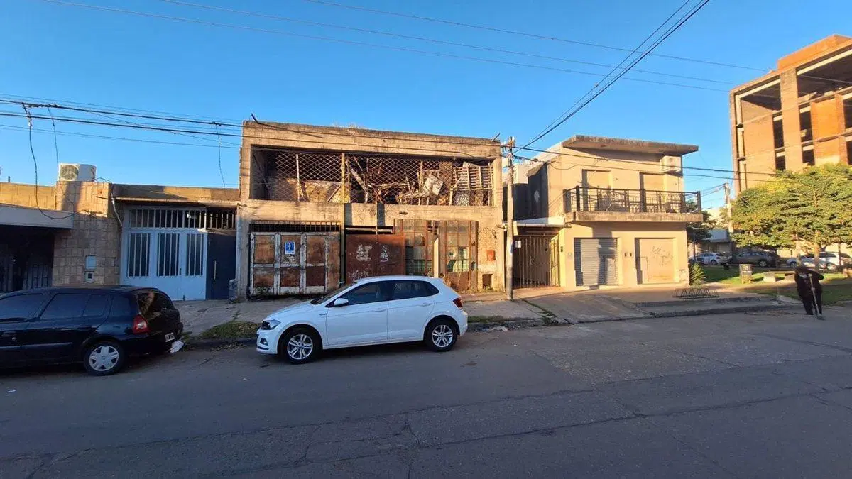 LOCAL, DEPOSITO EN VENTA 5
