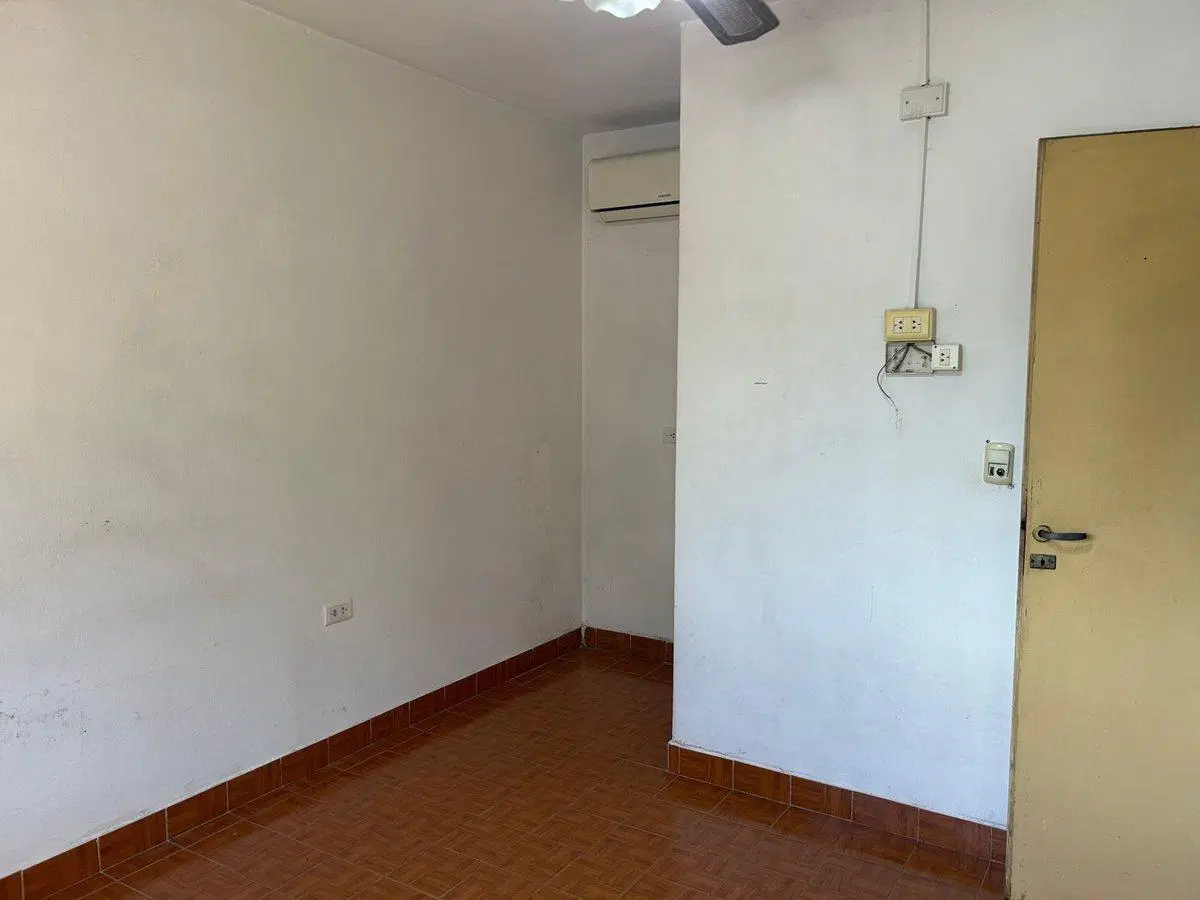 Venta casa de pasillo 2 dormitorios 2