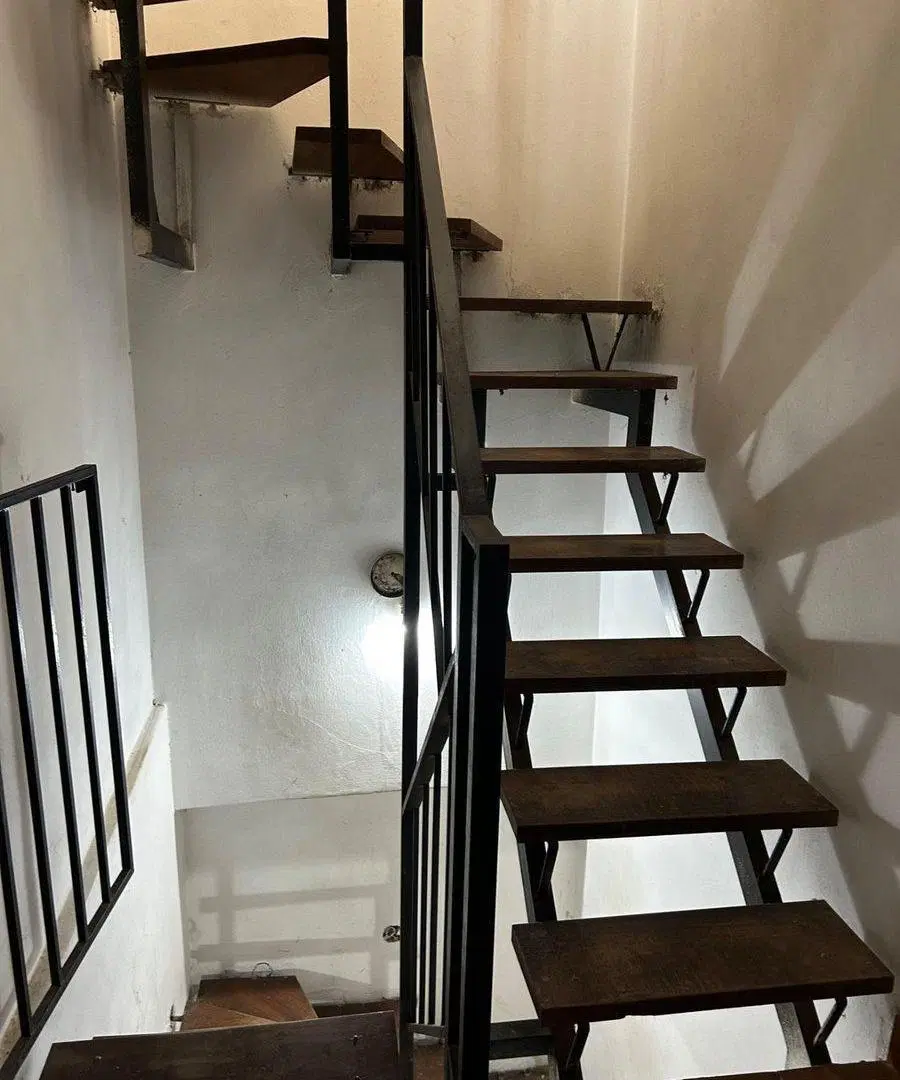 Venta casa de pasillo 2 dormitorios 5