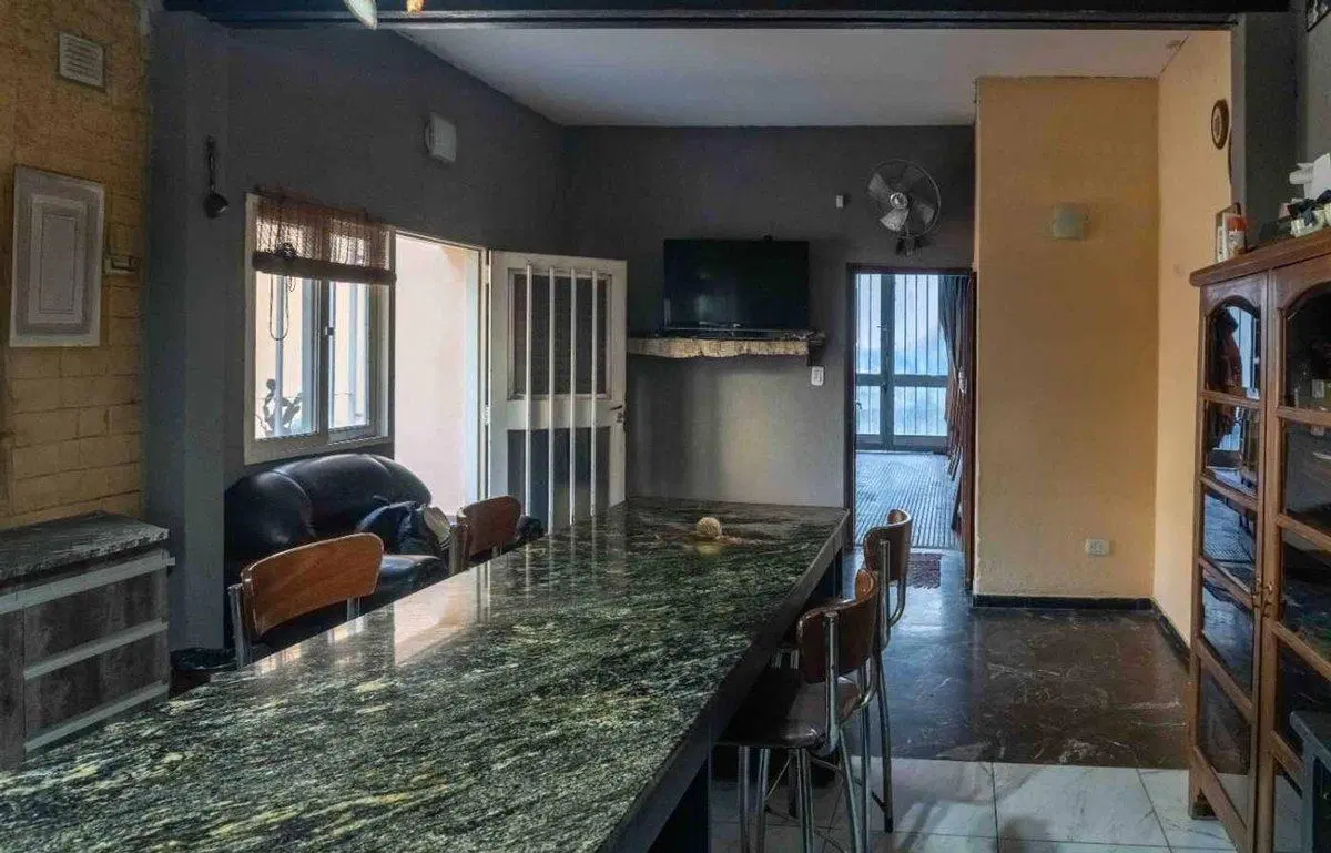 CASA EN VENTA DE TRES DORM EN BARRIO LUDUEÑA 3