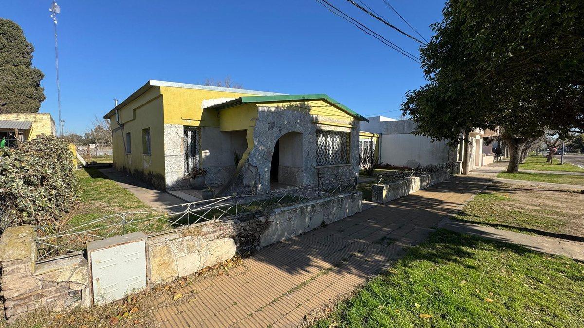 CASA EN VENTA 2 DORMITORIOS EN ANDINO