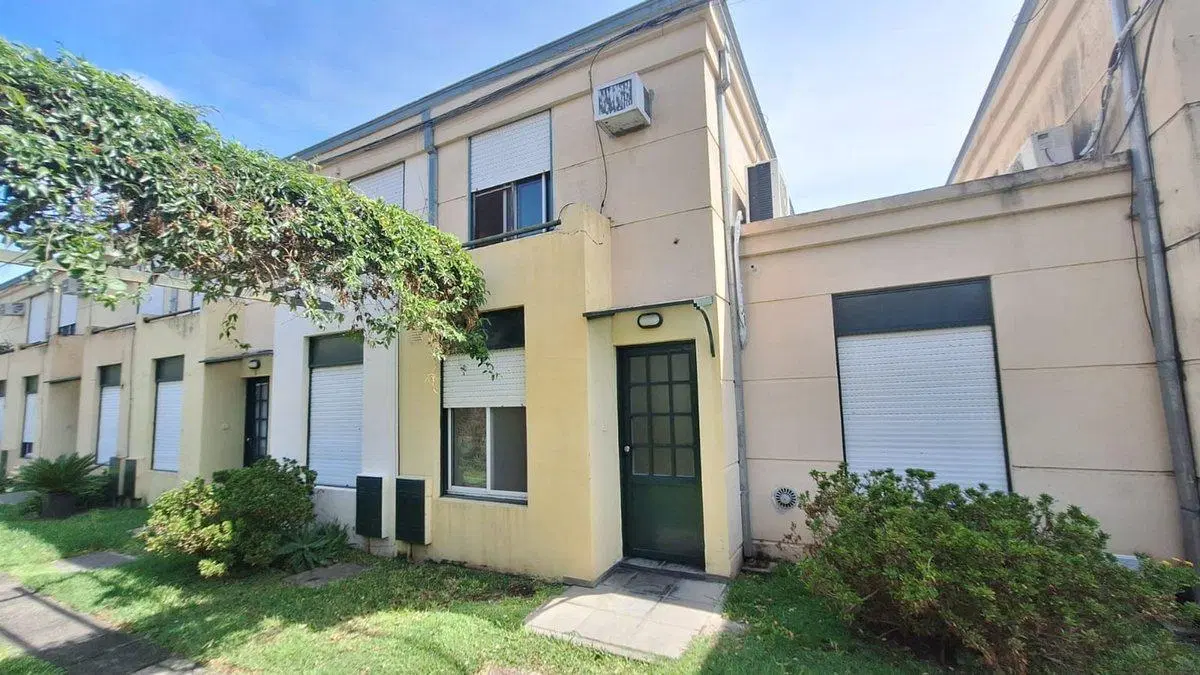 DEPARTAMENTO DUPLEX EN VENTA 2 DORM FISHERTON 5