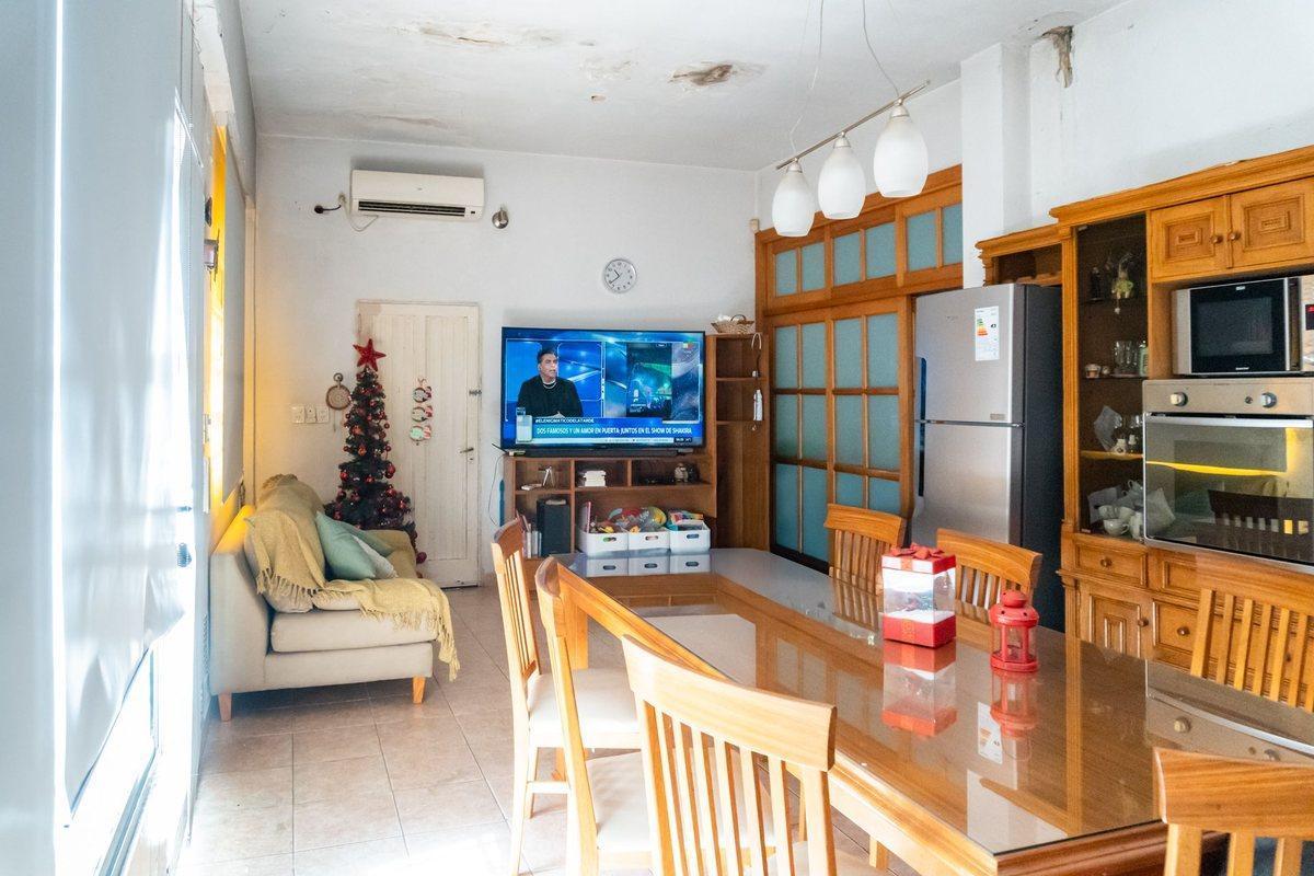 Foto de CASA EN VENTA CUATRO DORMITORIOS CURA, imagen 3
