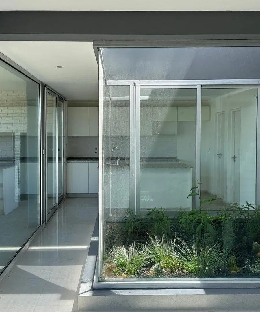 CASA EN VENTA 2 DORMITORIOS A ESTRENAR ALVEAR 3