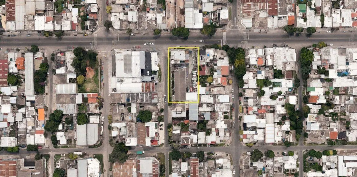 VENTA TERRENO ZONA SUR AVENIDA CASA LOCAL GALPON 4