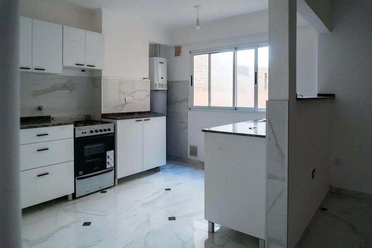DEPARTAMENTO EN VENTA 2 DORMITORIOS CENTRO 2