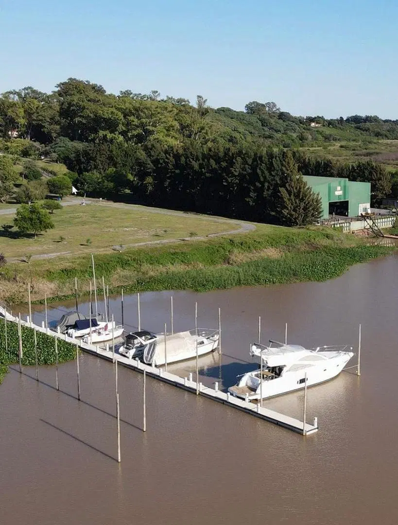 VENTA - LOTE 1000 M2 AZHARES DEL PARANA, FIGHERA 3