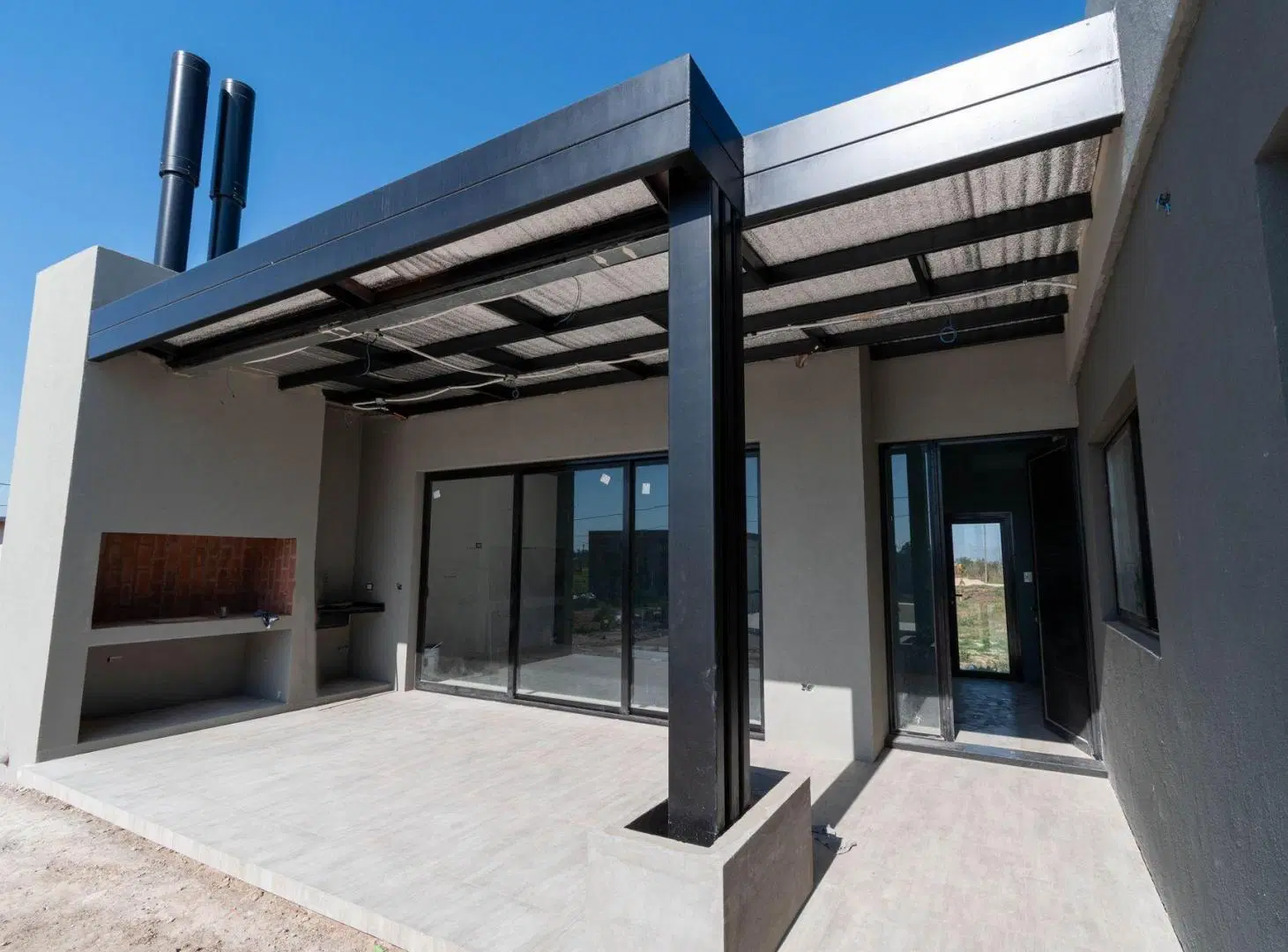 CASA TRES DORMITORIOS  IBARLUCEA APTO CREDITO 4