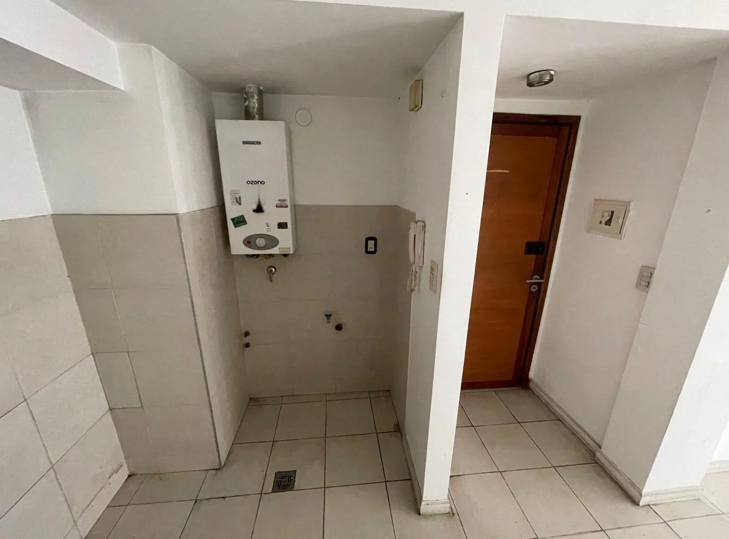 Venta Depto 1 dormitorio + cochera Pichincha 4