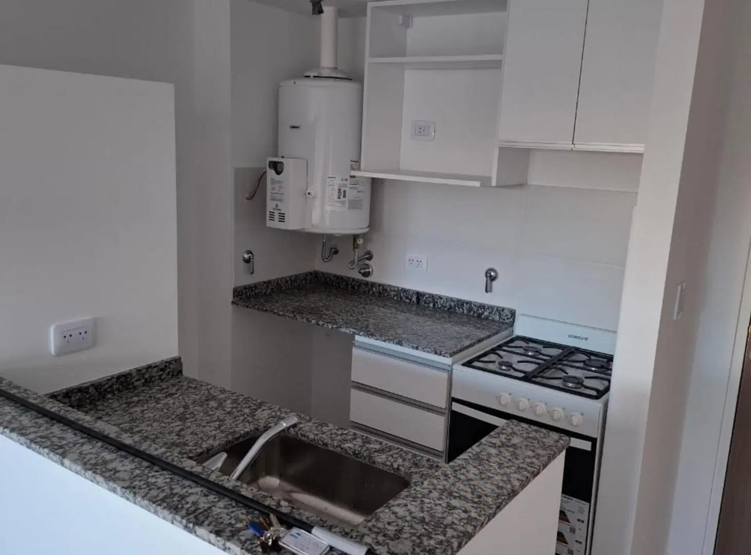 VENTA DEPARTAMENTO 1 DORMITORIO CON COCHERA CENTRO 3