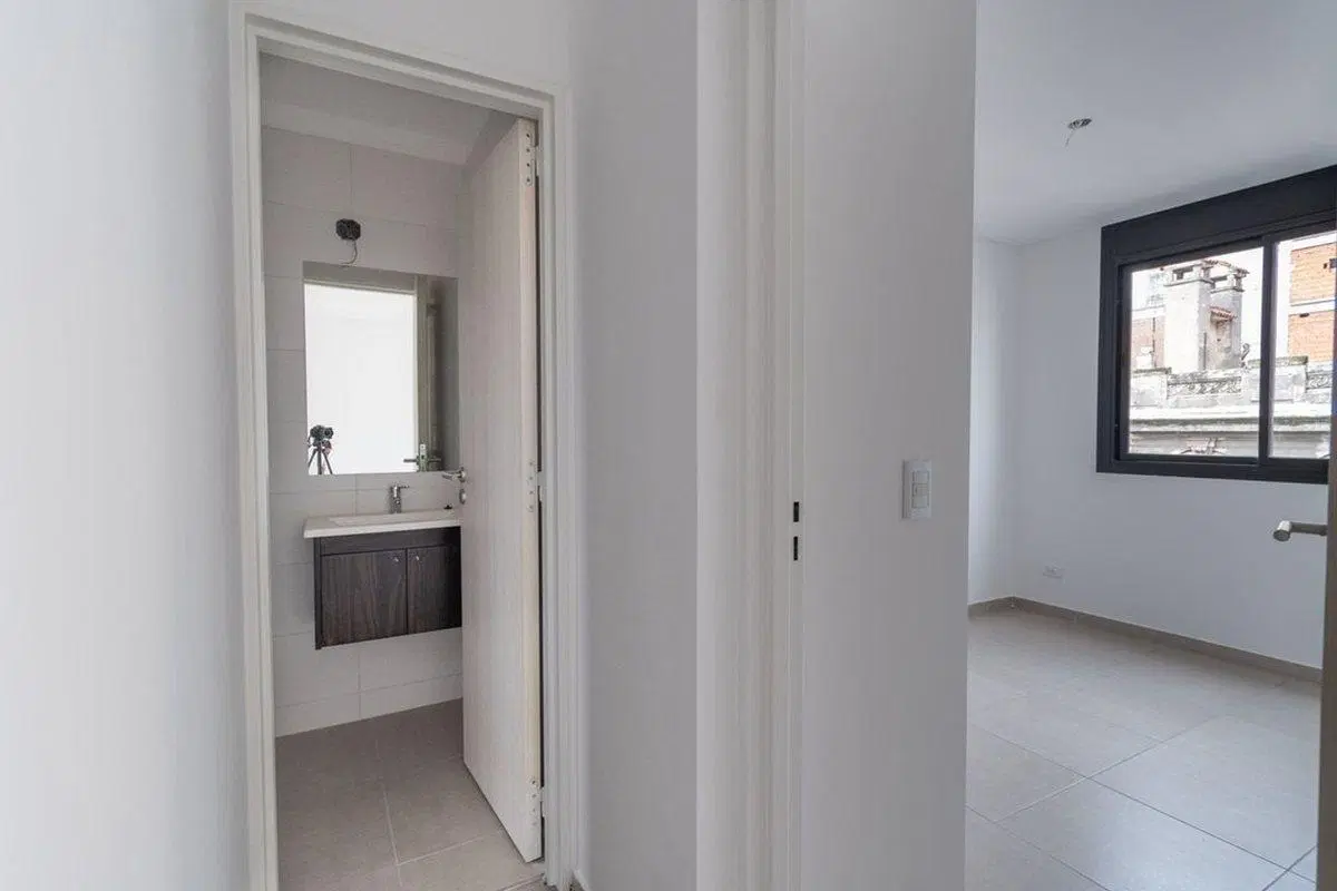 VENTA DEPARTAMENTO UN DORMITORIO - ZONA CENTRO 4