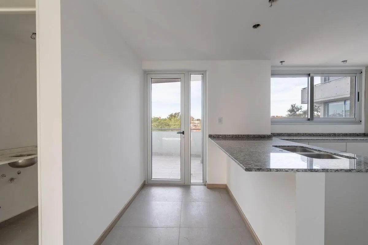 DEPARTAMENTO EN VENTA 2 DORMITORIOS TORRE PARAISO 3
